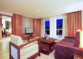 Centara Nova Hotel Pattaya 2