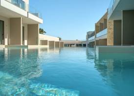Phos Hotel Adults Only 4