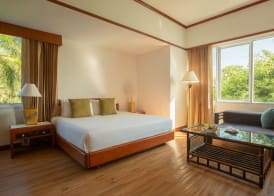 Centara Life Hotel Mae Sot 3