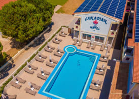 Canadian Hotel 2