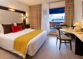 The Originals City, Hôtel Galaxie, Nice Aéroport 3