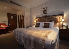Ashburn Hotel 5