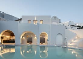 Hom Santorini 2
