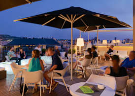 H10 Universitat 5