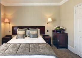 Gem Strathmore Hotel 5