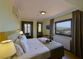 Agora Life Hotel - Special Class 5