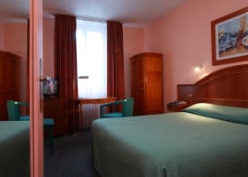 Hotel De La Paix 5