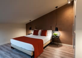 Atenea Rekord Suites Barcelona 4