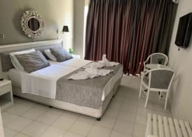 Alkyonides Boutique Hotel 4