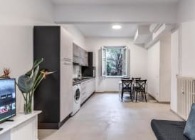 PMT Apt 4