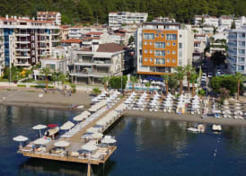 Cettia Beach Resort 3