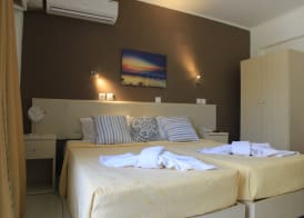 Amaryllis Hotel 5