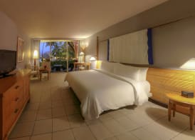 Tahiti Lagoon Resort 2