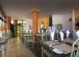 Aparthotel Imperatriz 4