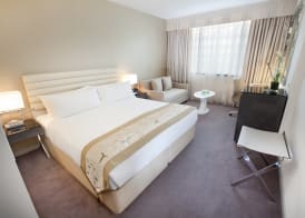 Dorsett Shepherds Bush London 5