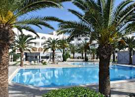 Golf Residence- Families and Couples Only 5