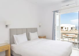 Super Paradise Hotel 3