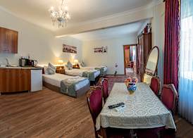 Sultan House 3