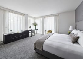 Smyth Tribeca 4