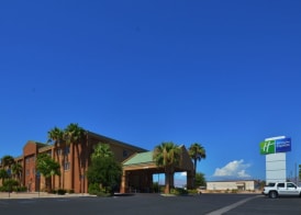 Holiday Inn Express LAS VEGAS-NELLIS by IHG 3