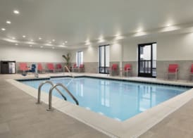 Hampton Inn & Suites St. Louis/Alton, IL 4