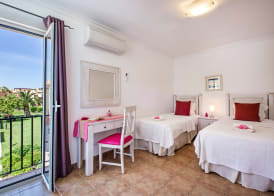 Jardim da Meia Praia Resort 3