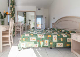 Apartamentos La Carabela 4
