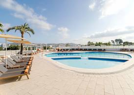 THB Ocean Beach - Adults Only 2