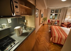 EA Hotel Julis 4