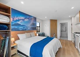 Sunshine Suites 2