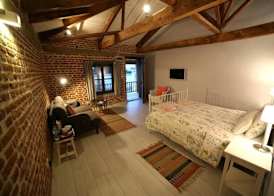 Attalos Suites Hotel 4