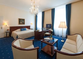 Hotel Ambassador 4