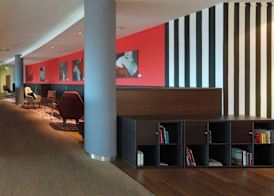 Ramada by Wyndham Dresden 3