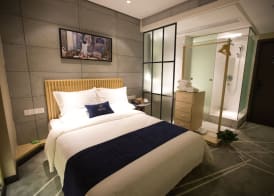 Arrivee Hotel 4