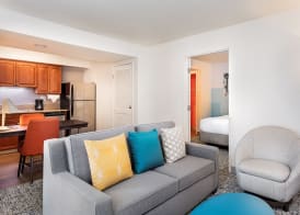 Clementine Hotel & Suites Anaheim 4