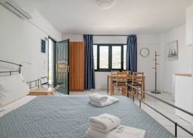 Blue Horizon Apartments 3