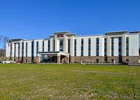 Hampton Inn & Suites Albany-East Greenbush, NY 4
