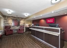 Red Roof Inn Toledo - Maumee 4