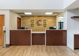 Comfort Inn & Suites LaVale - Cumberland 2