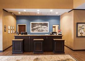 Hampton Inn & Suites Huntsville Hampton Cove 5