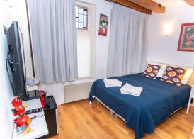 Mercedes Bed&Breakfast Amsterdam 2