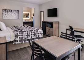 Palace Inn Blue Tomball Parkway 4