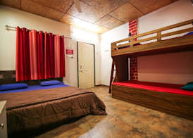 The Bob house 5
