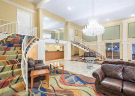Days Inn by Wyndham Roanoke Hollins Near I-81 2