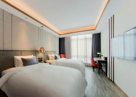 Yitel Premium (Shanghai people's Square Nanjing Road Pedestrian Street shop) 5