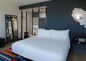 Aloft by Marriott Columbus University District 3