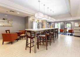 Hampton Inn Columbia I-26/Harbison Blvd. 5