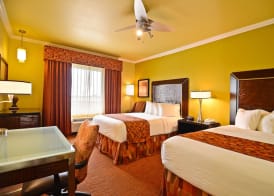 Best Western Plus Christopher Inn & Suites 3