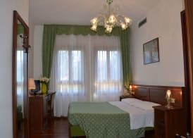 Hotel Villa Cipro 5