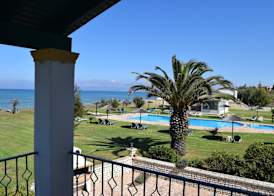 S&C Kosmos Beach Resort 3